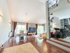 Kuća na 3 etaže 280m2 Alifakovac Stari Grad photo 4
