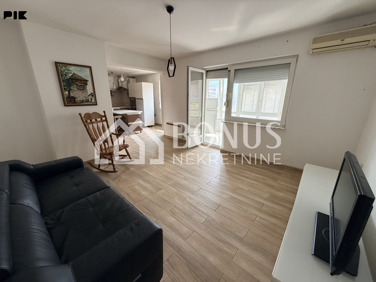 Dvoetažni četverosoban stan 125 m2 - centar - Zenica 17