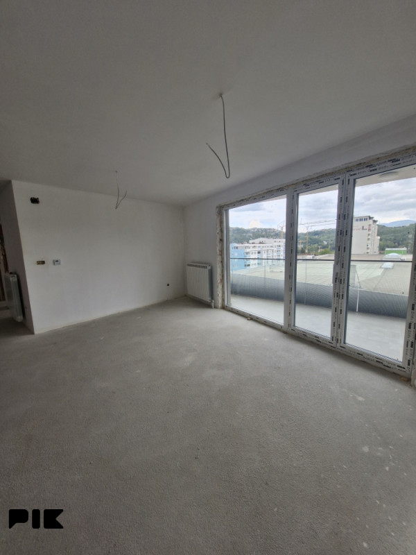 Stan Istočno Sarajevo 121m2 11