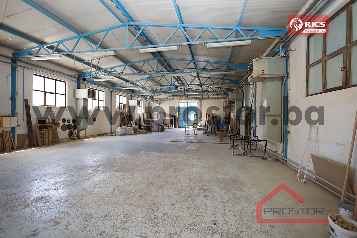 PROSTOR izdaje: Hala, 700m2, Lukavica 3