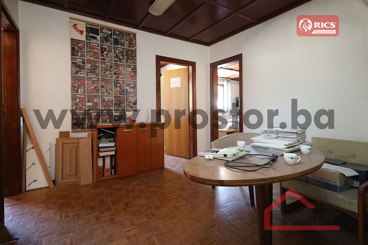 PROSTOR izdaje: Hala, 700m2, Lukavica 5