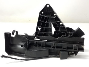 7M5AR21812AA BRAVA VRATA  FORD FOCUS 2007-2011