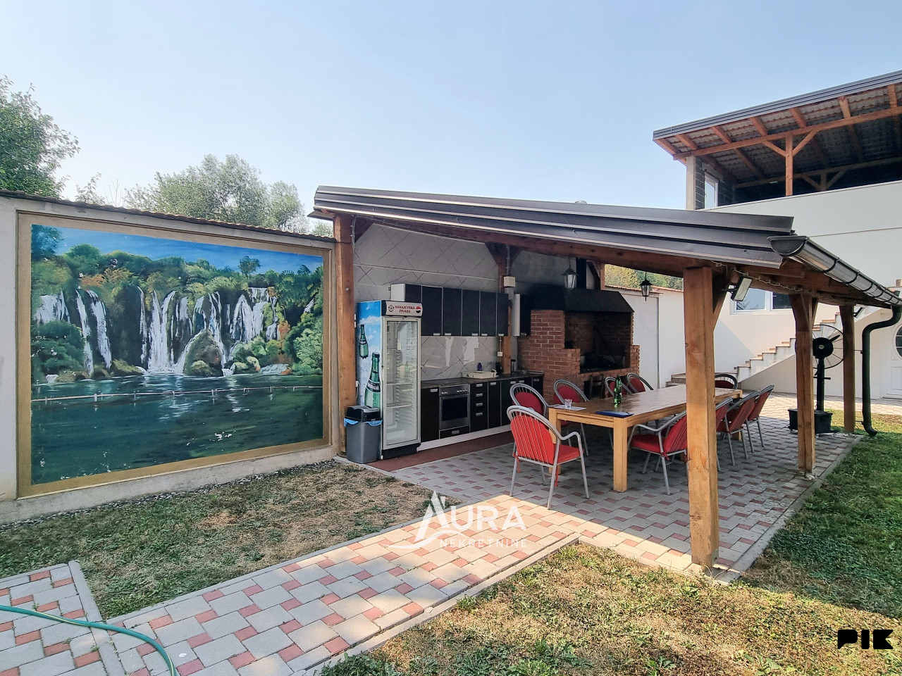 AURA/ Nova Vila sa 19 soba / Investicijska nekretnina 6