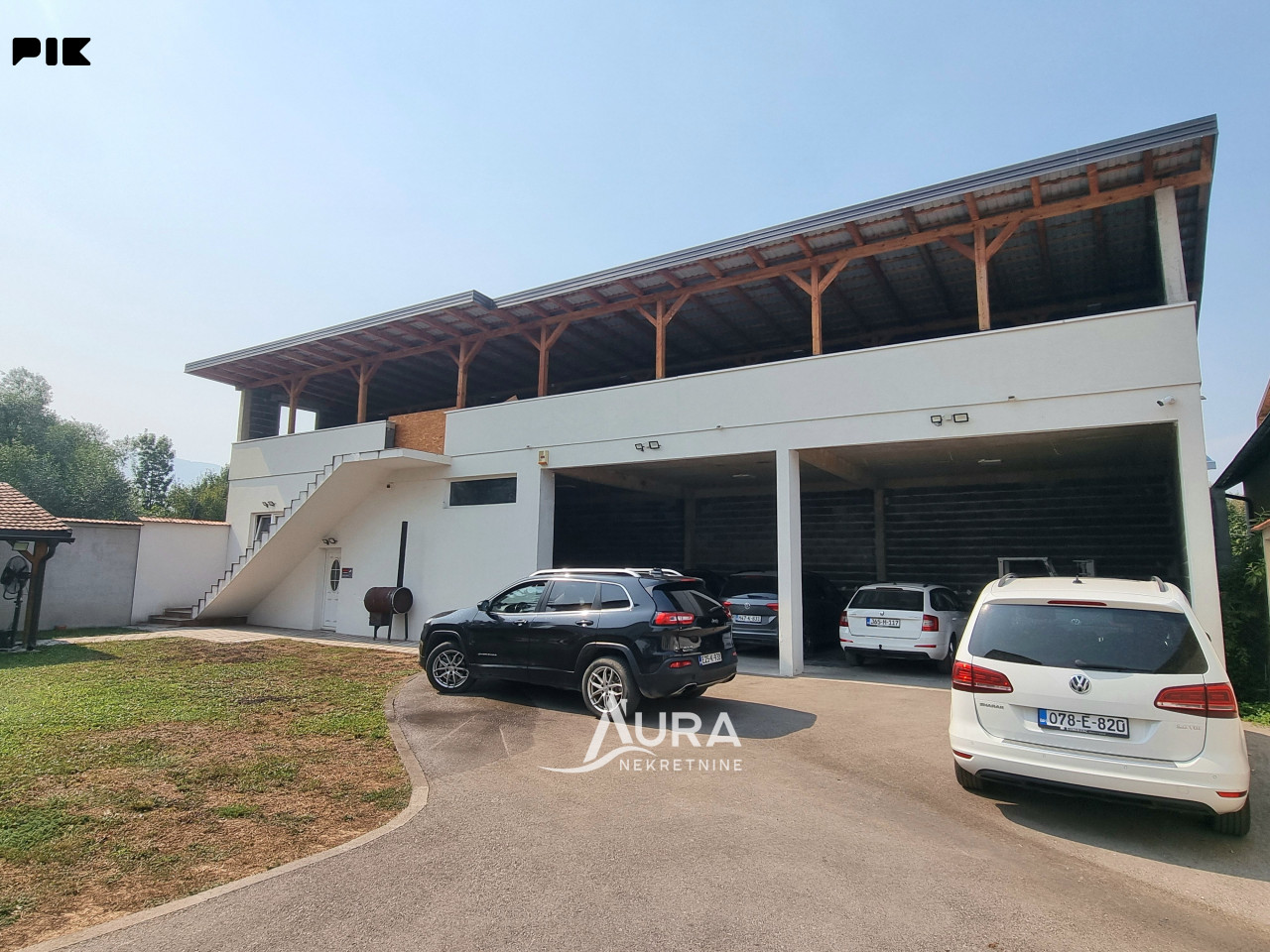 AURA/ Nova Vila sa 19 soba / Investicijska nekretnina 7