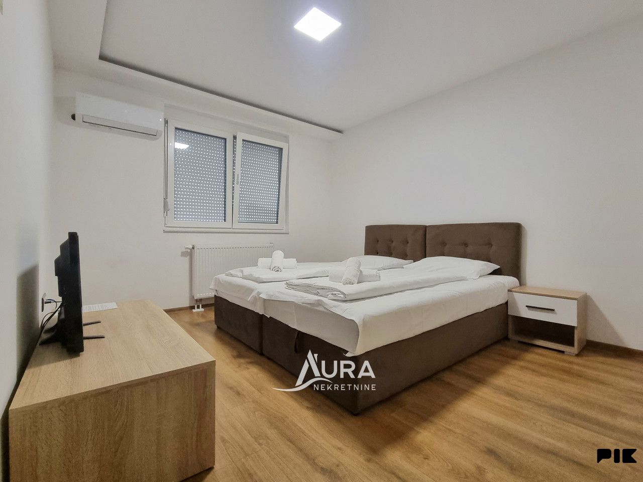 AURA/ Nova Vila sa 19 soba / Investicijska nekretnina 12