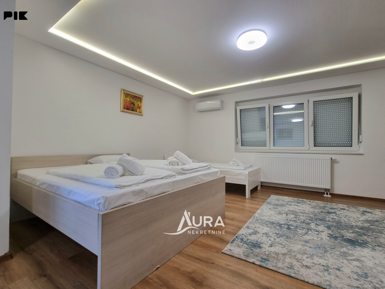 AURA/ Nova Vila sa 19 soba / Investicijska nekretnina 17