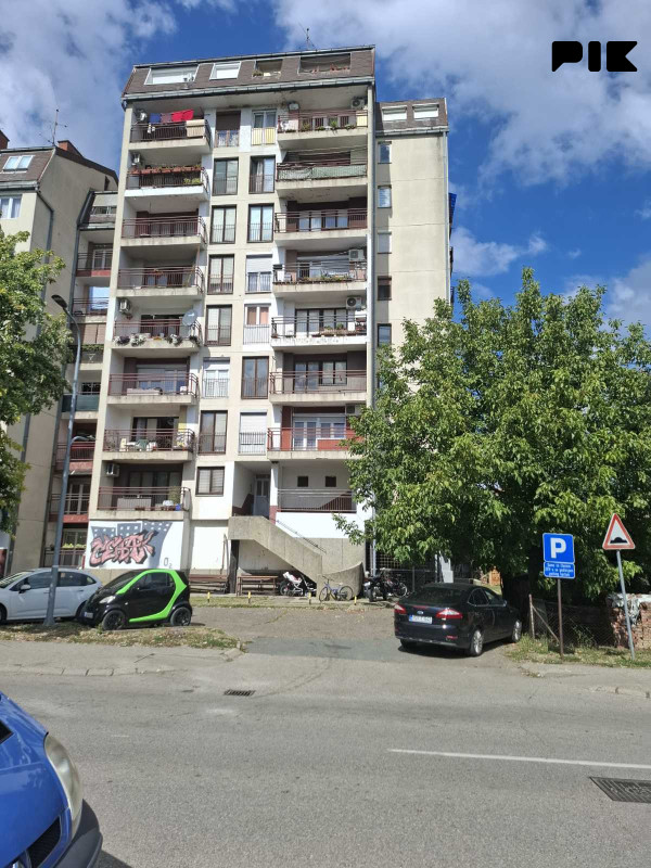 Stan Gradiška 44m2 2