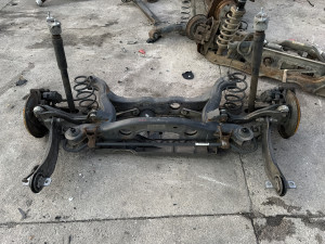Most zadnji opruge klijesta lafeta Mercedes W246