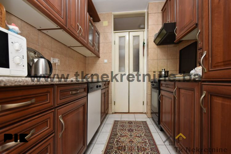 STROGI CENTAR GRADA! Odličan trosoban stan površine 76,30 m2 8
