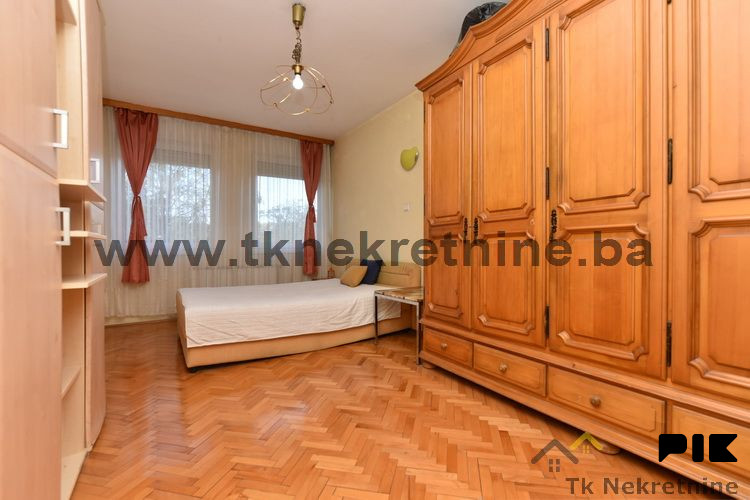 STROGI CENTAR GRADA! Odličan trosoban stan površine 76,30 m2 11