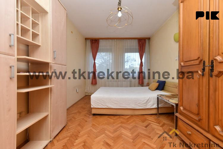 STROGI CENTAR GRADA! Odličan trosoban stan površine 76,30 m2 12
