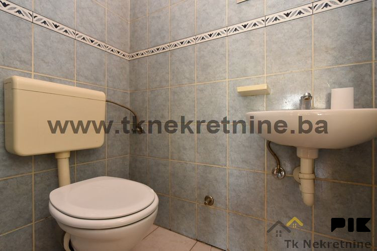 STROGI CENTAR GRADA! Odličan trosoban stan površine 76,30 m2 16