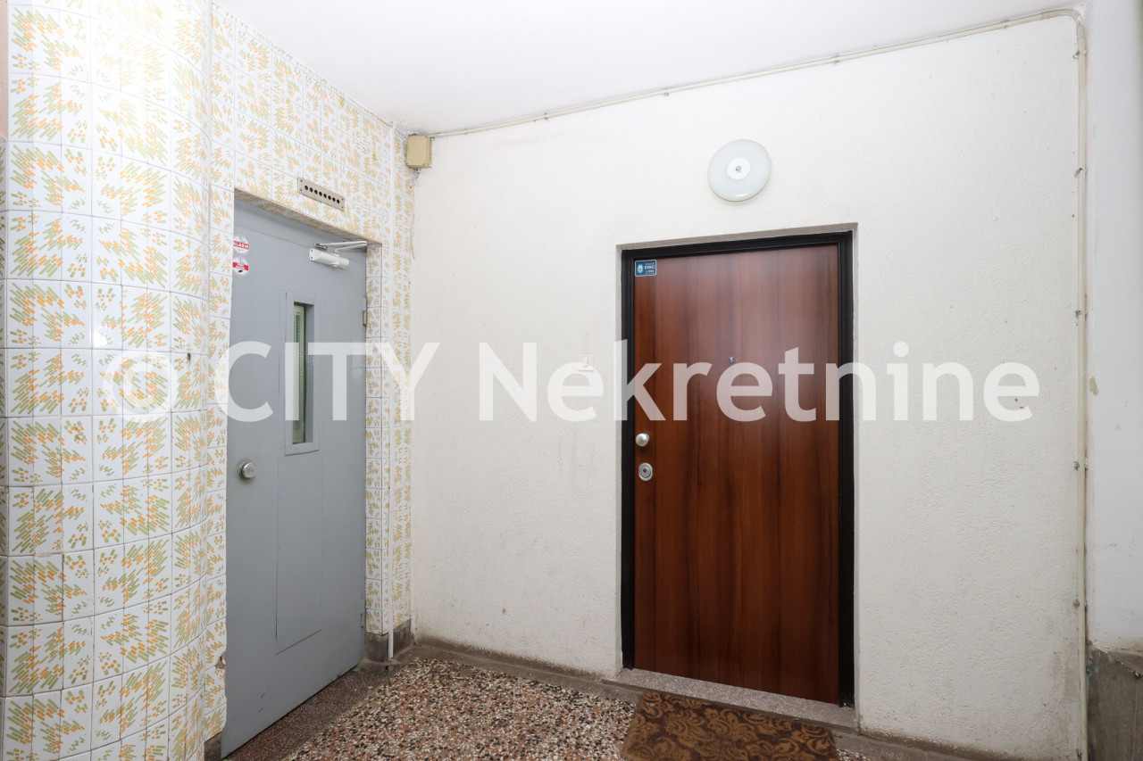 Dvosoban adaptiran stan - Novo Sarajevo - Grbavica 1 - 81 m2 18