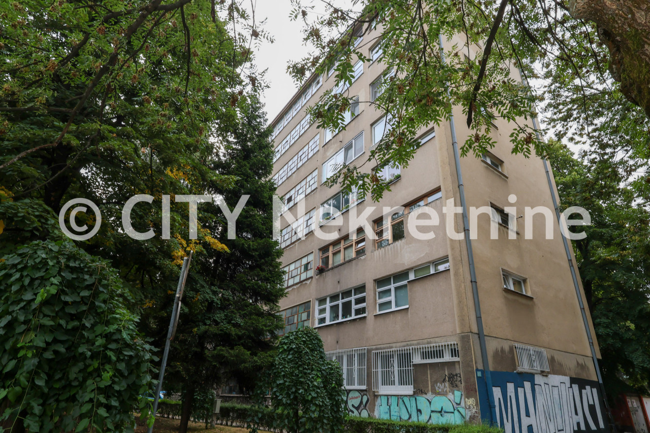 Dvosoban adaptiran stan - Novo Sarajevo - Grbavica 1 - 81 m2 22