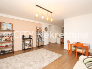 Dvosoban adaptiran stan - Novo Sarajevo - Grbavica 1 - 81 m2 photo 3