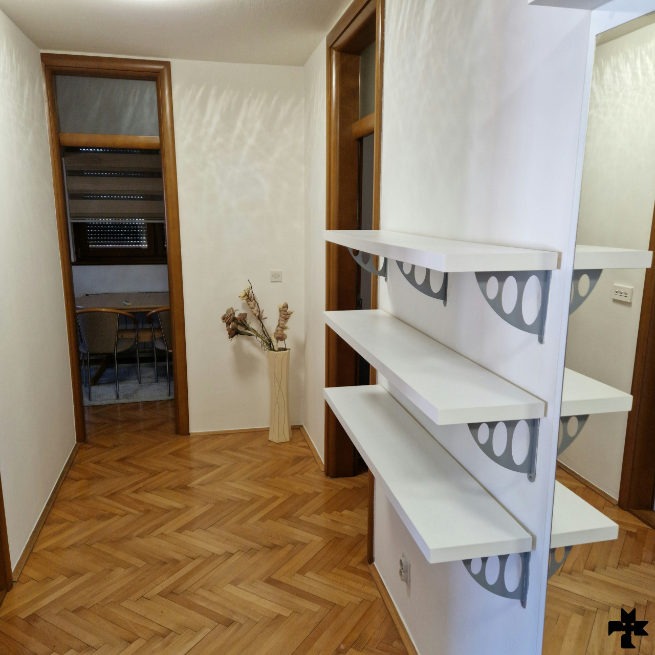 Stan Zavidovići 66m2 4