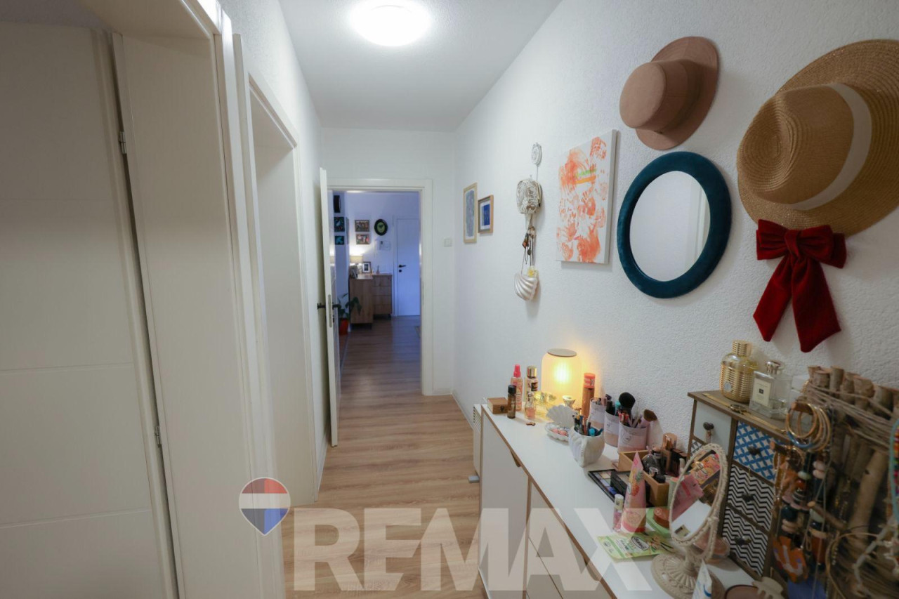Trosoban stan | 76 m2 | Centar | Renoviran | Namješten 18