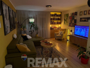 Trosoban stan | 76 m2 | Centar | Renoviran | Namješten photo 2