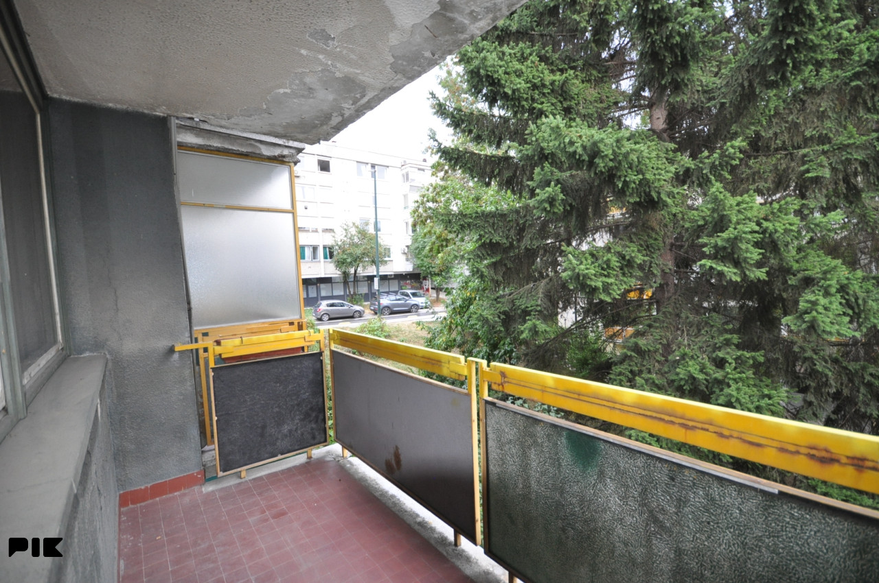 Dvosoban stan K.Brdo - Centar 56m2 12
