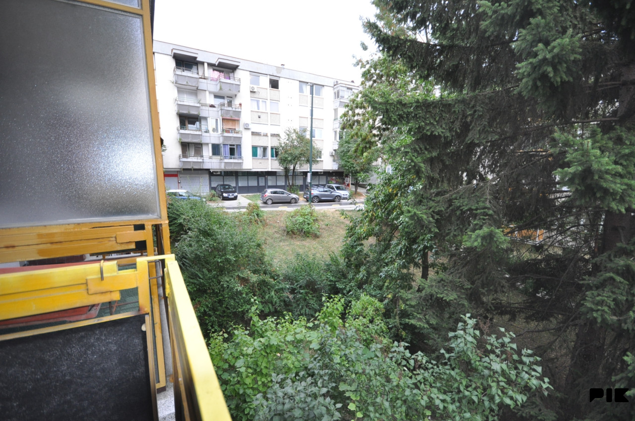 Dvosoban stan K.Brdo - Centar 56m2 13