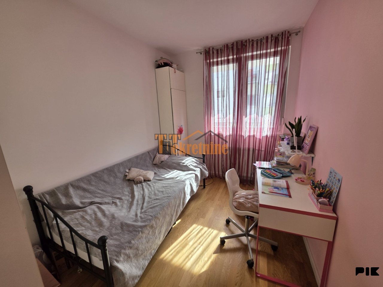 Trosoban stan 53 m2 sa garažnim mjestom - Paprikovac 9