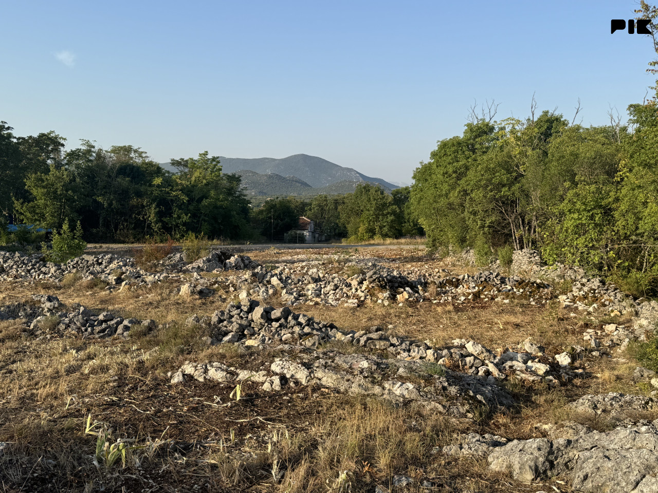 Zemljište Humac, Ljubuški - 1.960 m2 - 153 KM/m2 2