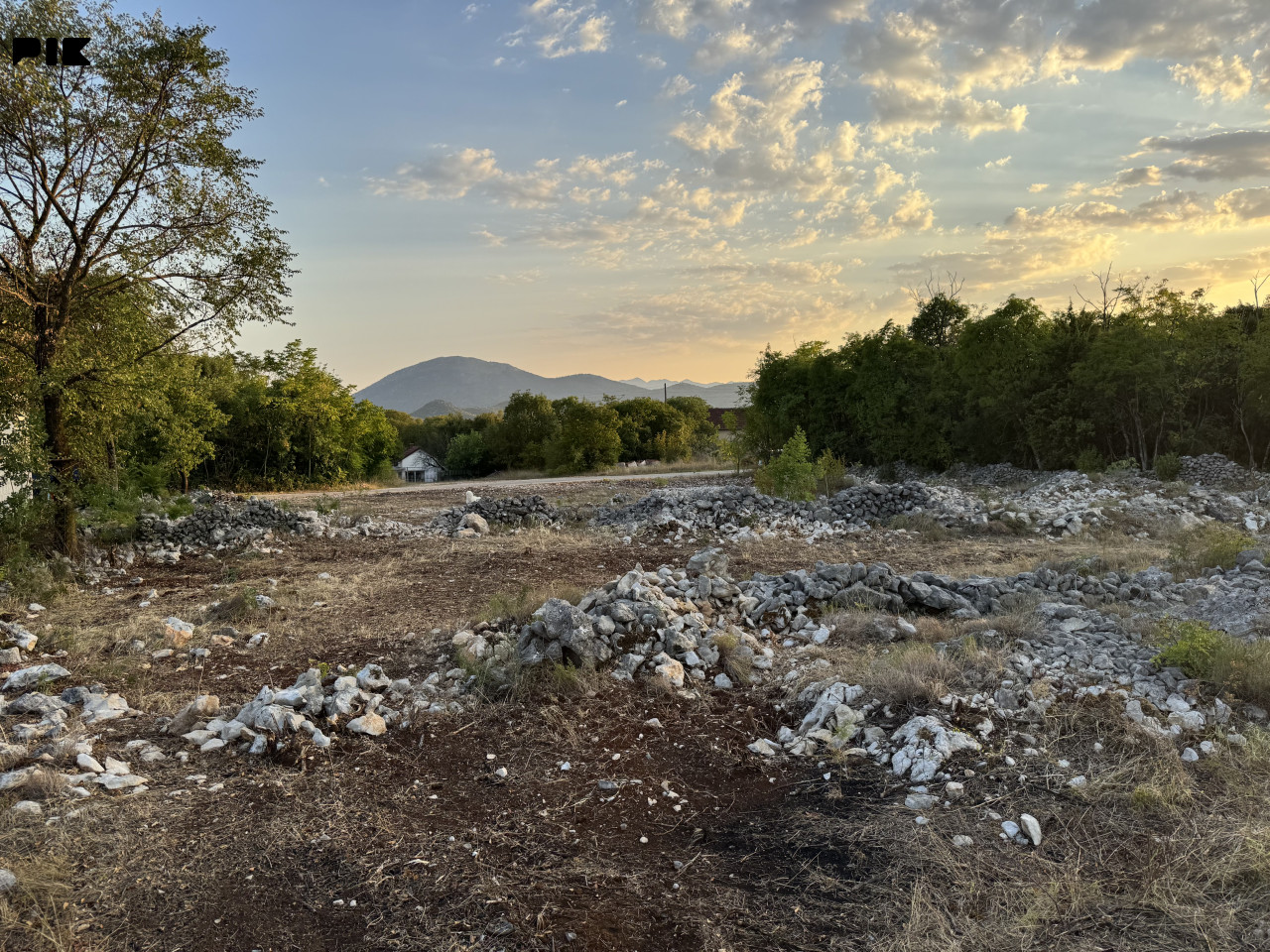 Zemljište Humac, Ljubuški - 1.960 m2 - 153 KM/m2 4