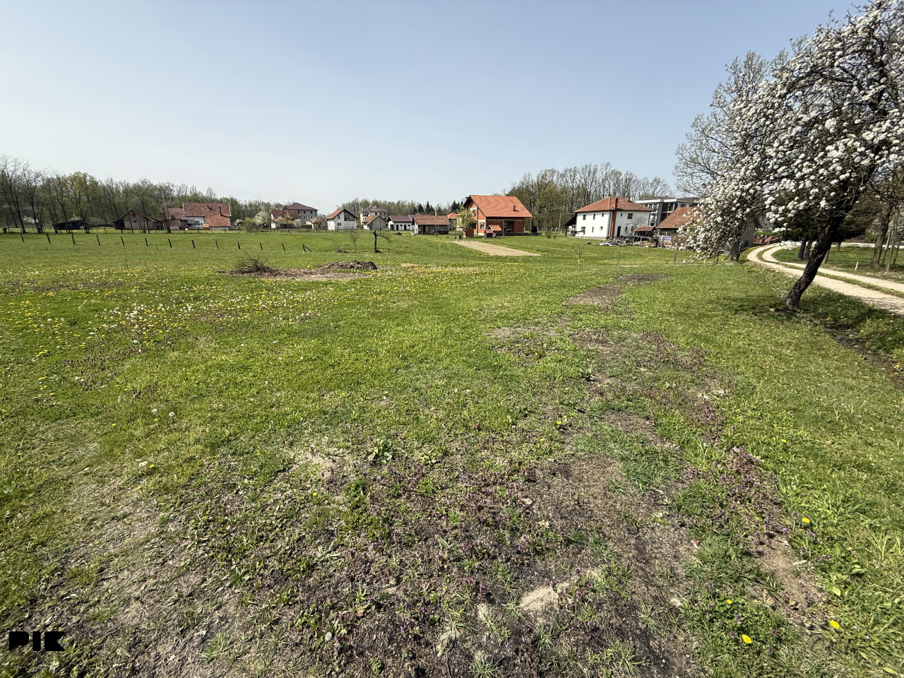 Zemljište Živinice 6