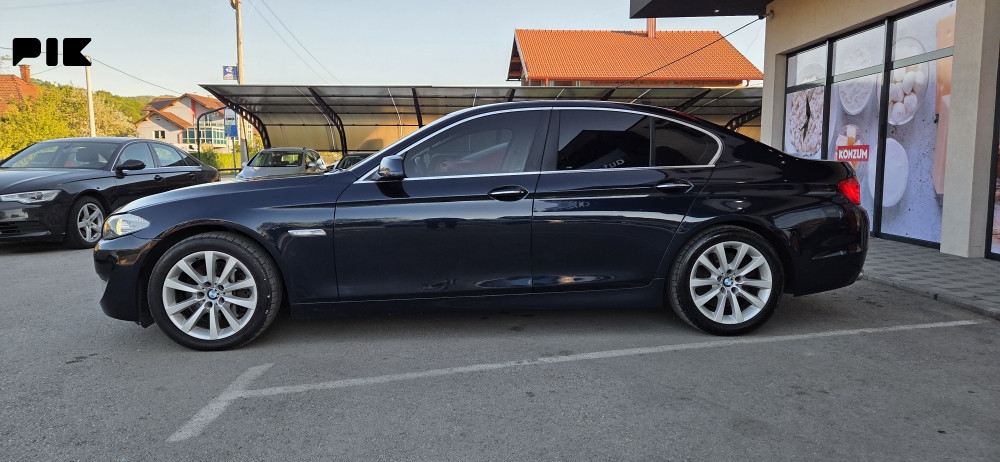 BMW F10 530D 2012 GODINA 3.0 DISEL 180KW **061412226 - slika 12