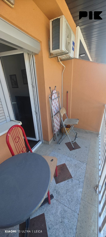 Stan Tešanj zvati na 061 766 786 3