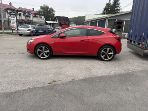 opel astra j gtc 2.0d 2013g dijelovi