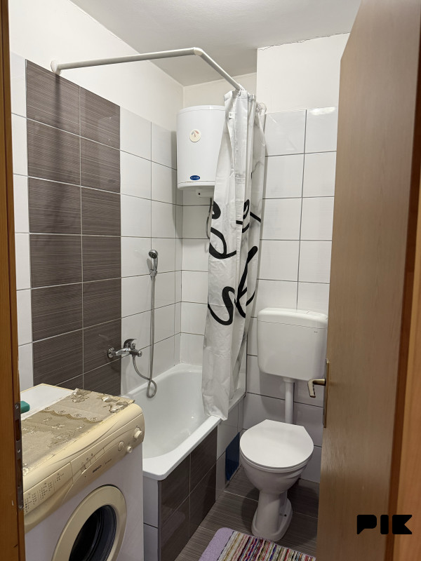 Dvosoban Stan 50m2 Banja Luka- naselje Ada 7