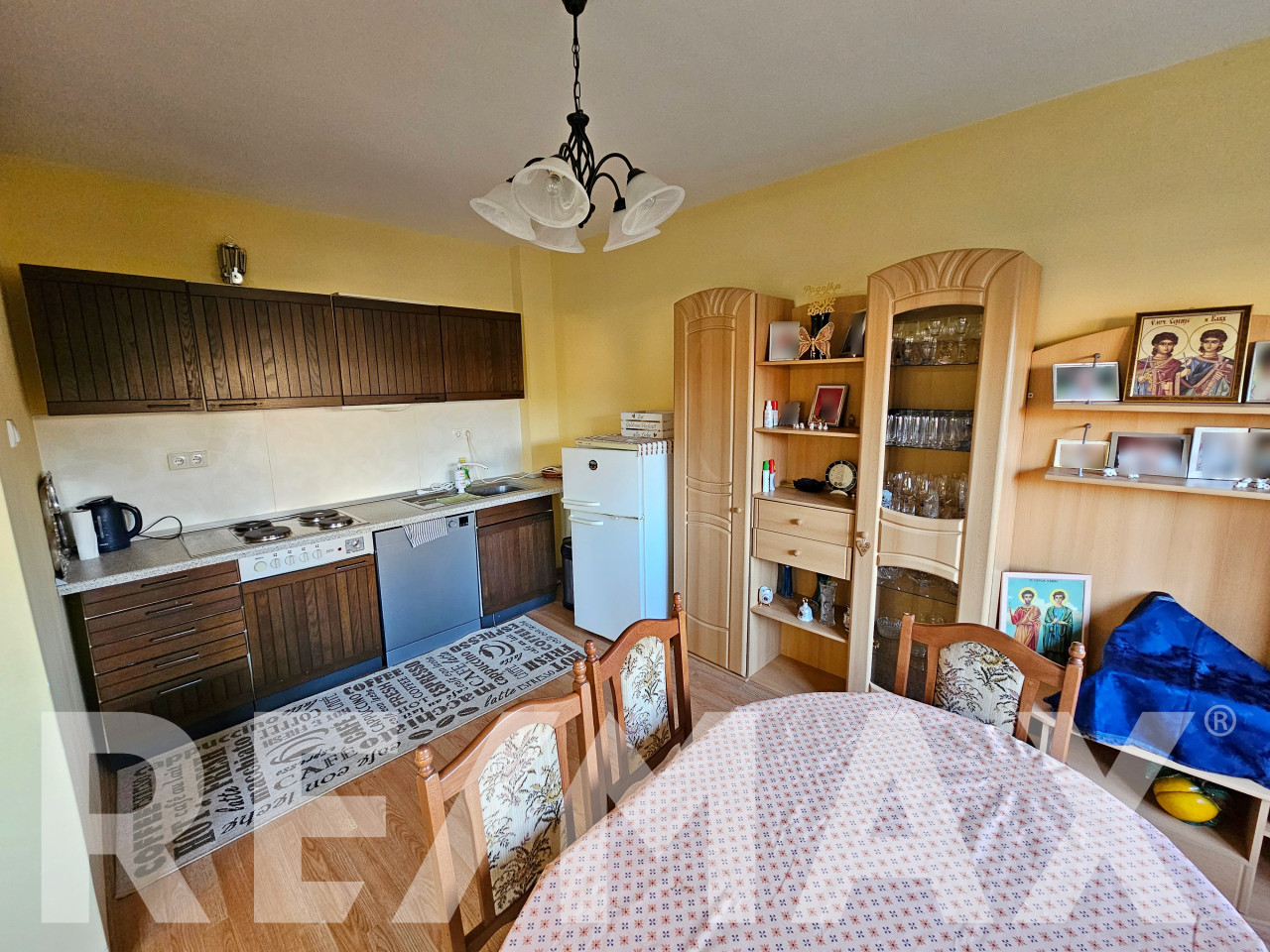 Renovirana kuća 140m2 u centru | Brod 16