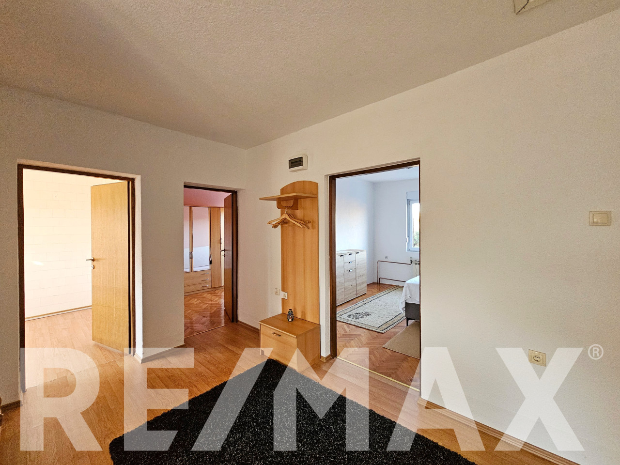 Renovirana kuća 140m2 u centru | Brod 22