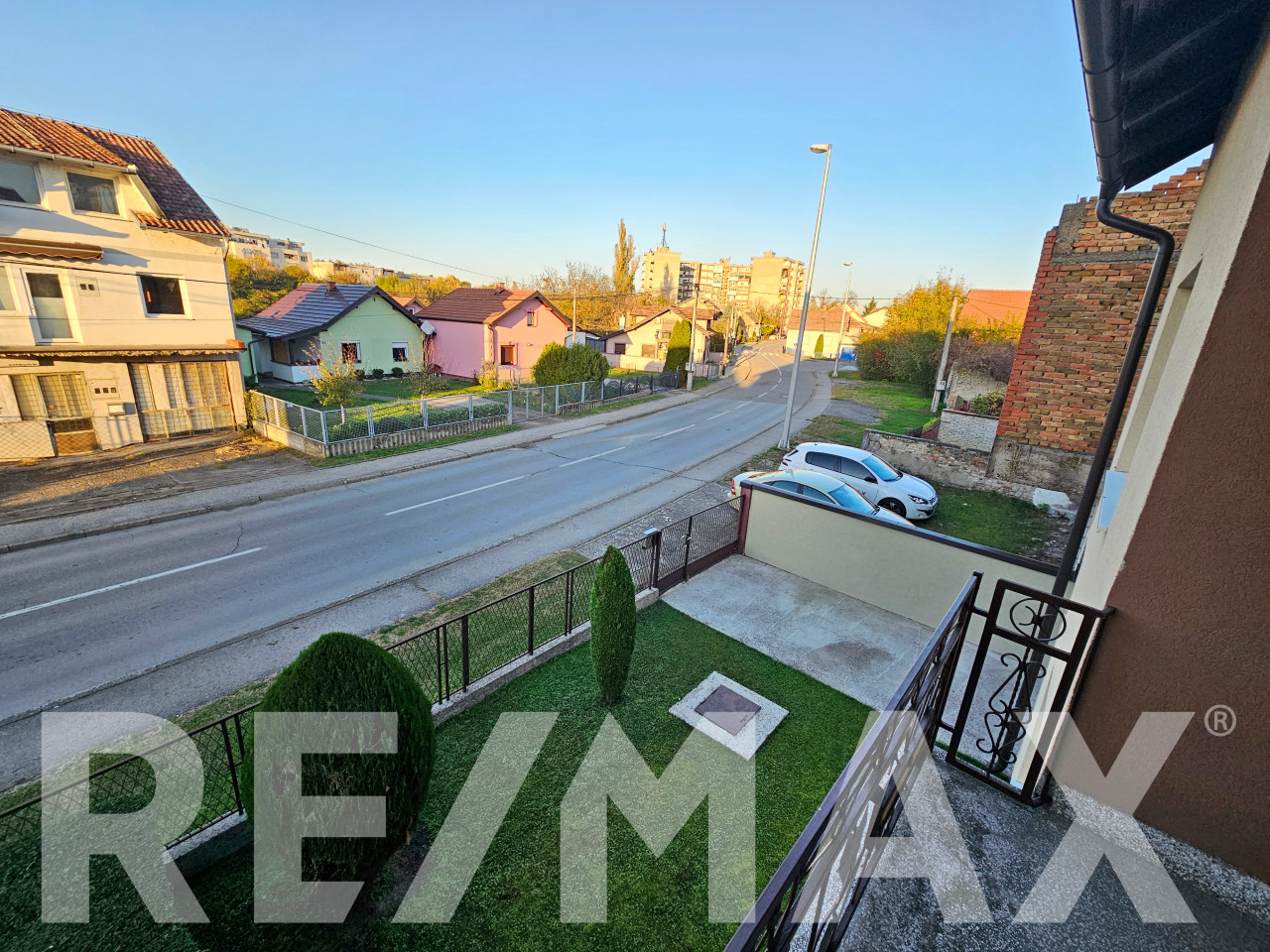 Renovirana kuća 140m2 u centru | Brod 31