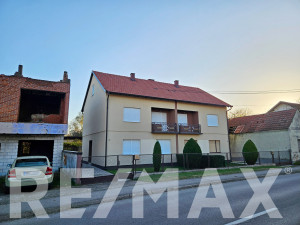 Renovirana kuća 140m2 u centru | Brod photo 2