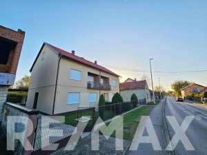 Renovirana kuća 140m2 u centru | Brod photo 4