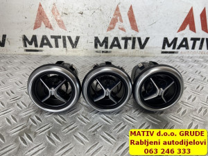 REŠETKA ventilacije Mercedes A klasa w176 2013 A176830