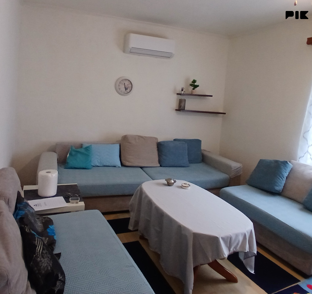 Stanovi i apartmani Travnik 62m2