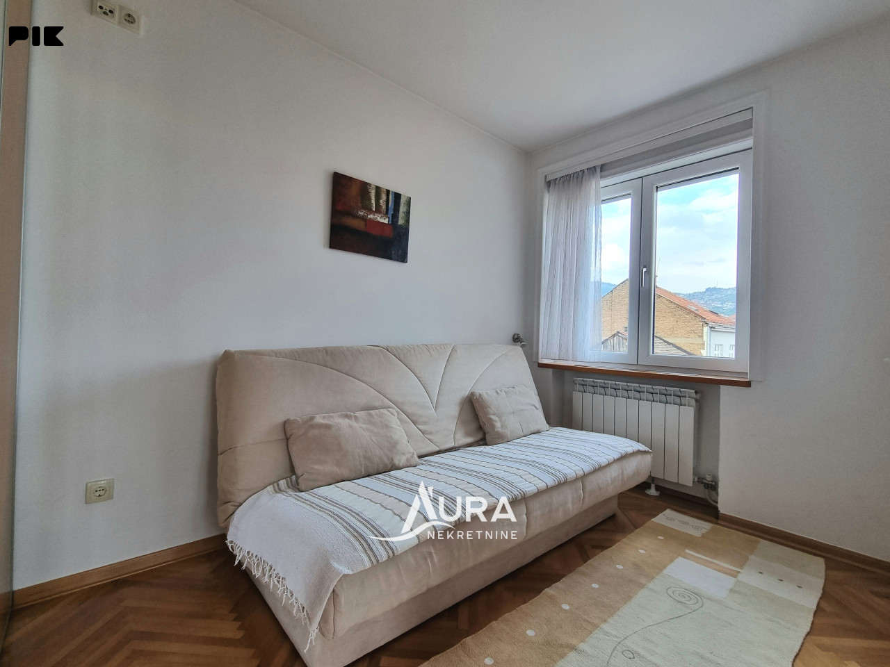 AURA/ Namješten stan / Mejtaš, Centar 6