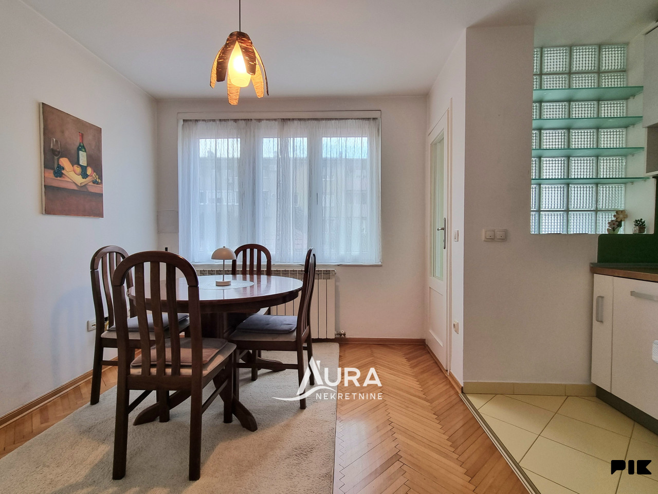 AURA/ Namješten stan / Mejtaš, Centar 9