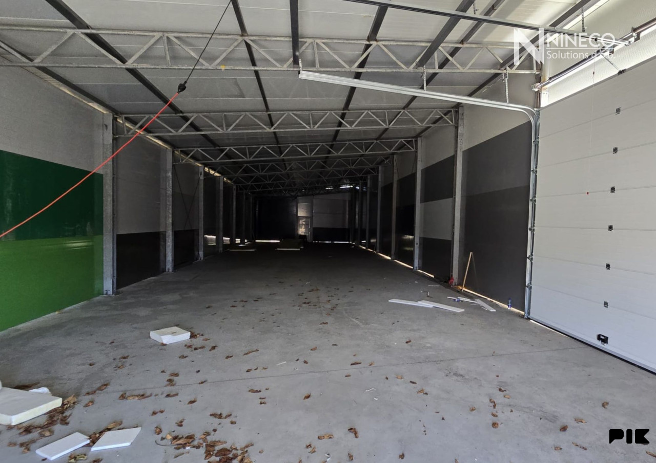 HALA - PETOŠEVCI  - LAKTAŠI - 270 m2 6