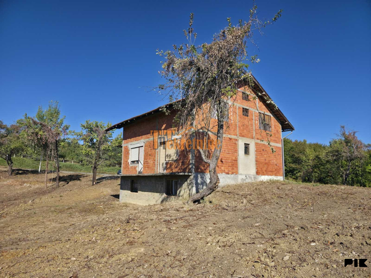Kuća u izgradnji sa 33,461m2 zemljišta - Motike 5