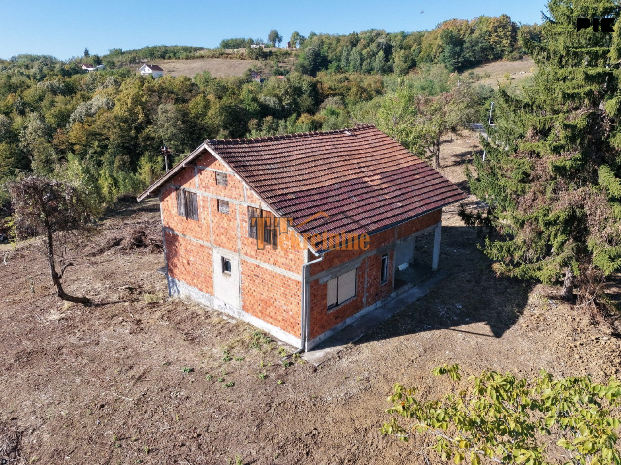 Kuća u izgradnji sa 33,461m2 zemljišta - Motike 3