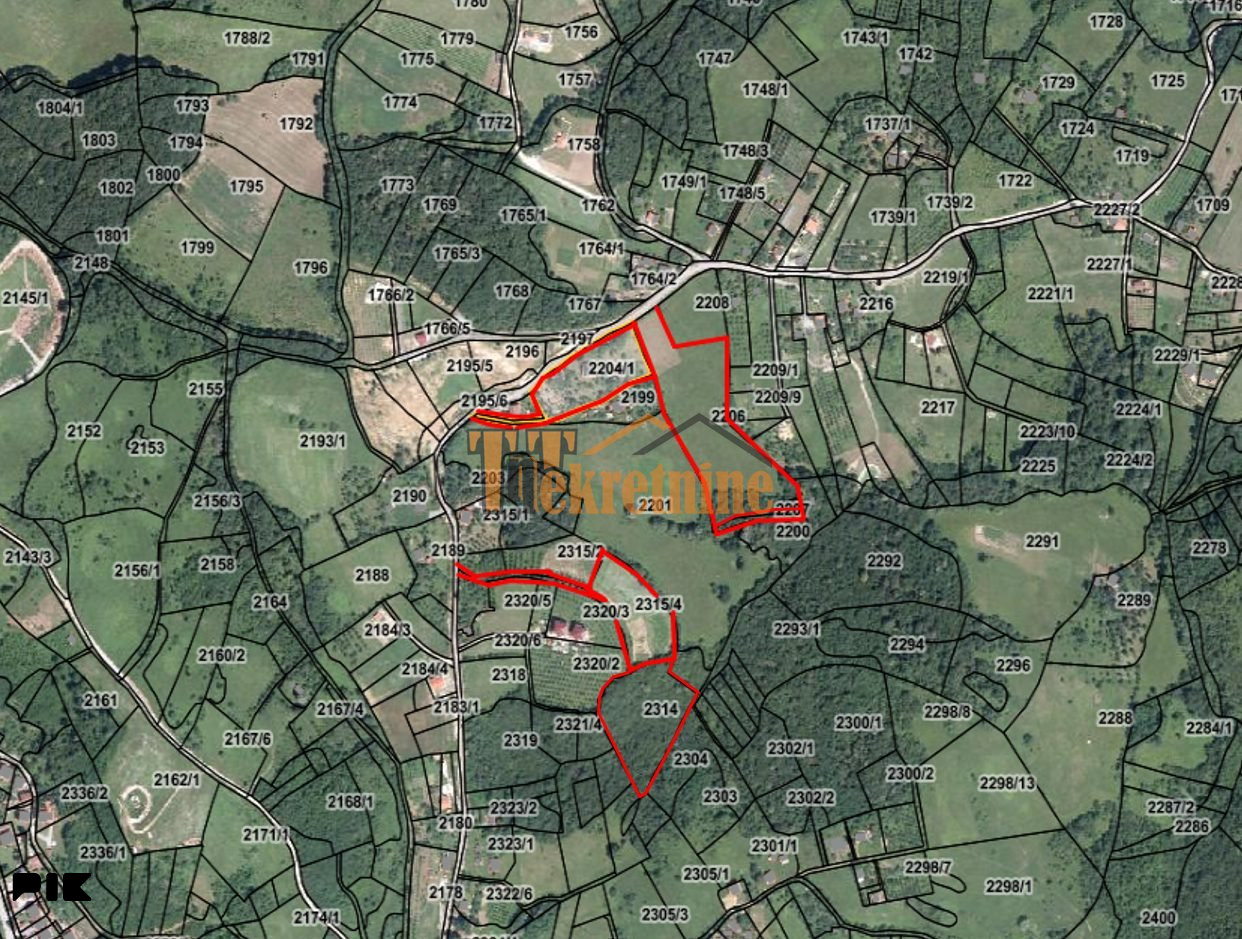 Kuća u izgradnji sa 33,461m2 zemljišta - Motike 14
