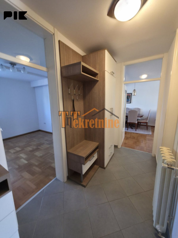 Četvorosoban stan 85 m2 - Centar 6