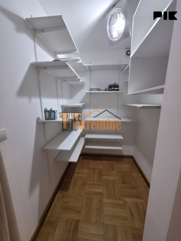 Četvorosoban stan 85 m2 - Centar 8