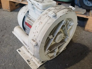 VAKUM PUHALJKA 0.4kW