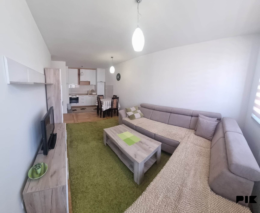 Najam - dvosoban stan 42m2 - ul. Nikole Tesle