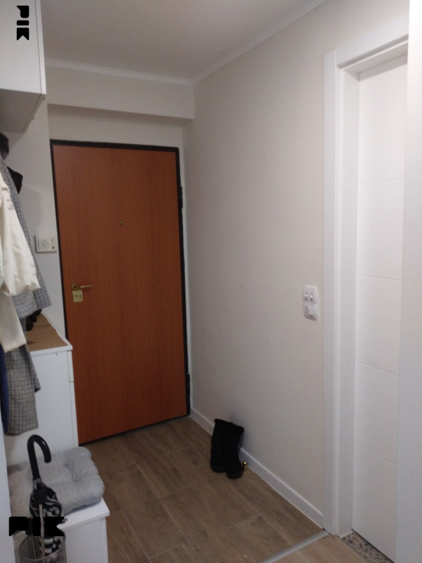 Trosoban renoviran stan Grbavica 52(56)kv,spr.5. lift 7